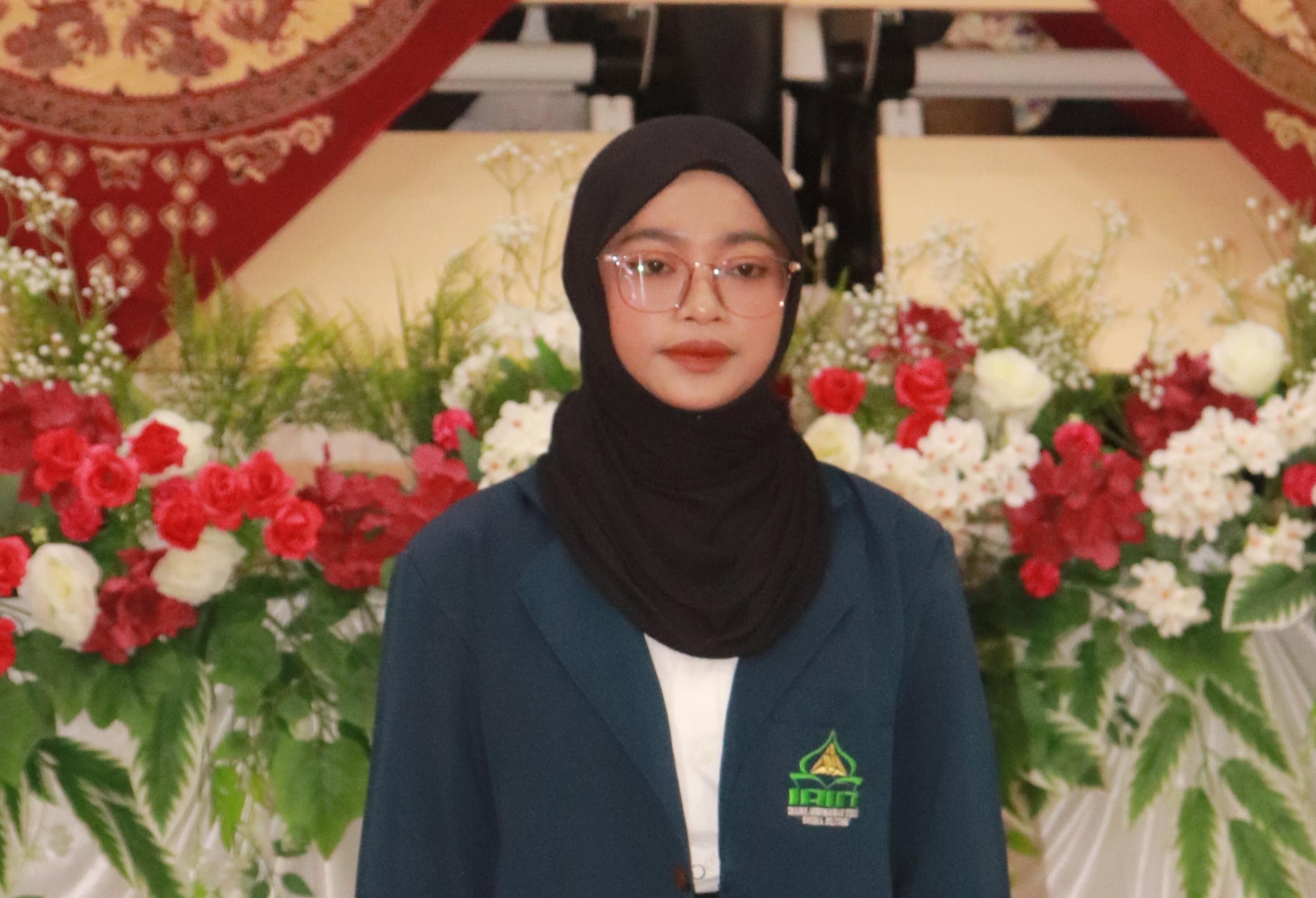 Helen Saparingga Raih Predikat Lulusan Terbaik Prodi KPI pada Yudisium FDKI IAIN SAS Babel