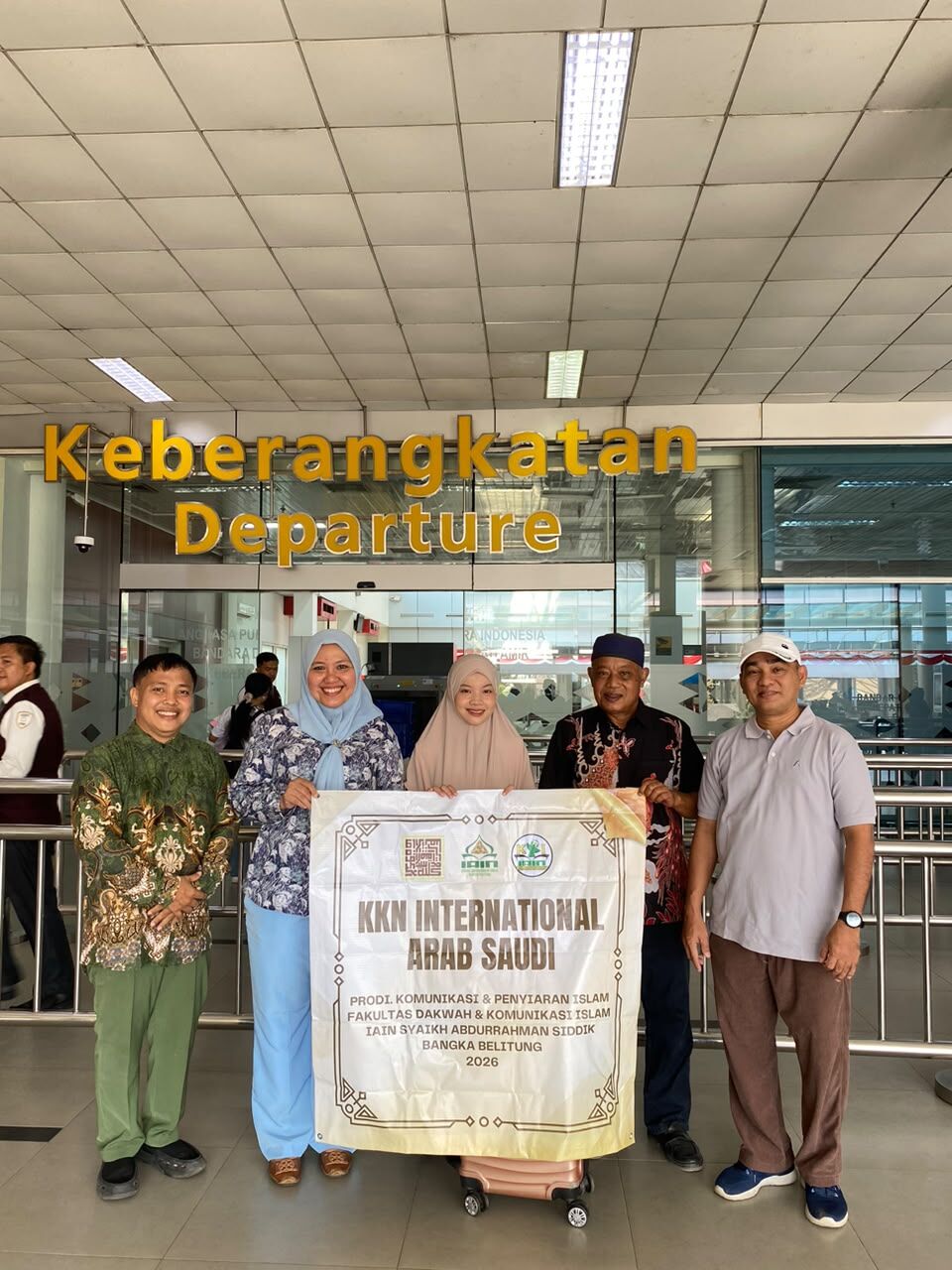 MAHASISWI PRODI. KPI IAIN SAS KKN INTERNATIONAL DI ARAB SAUDI